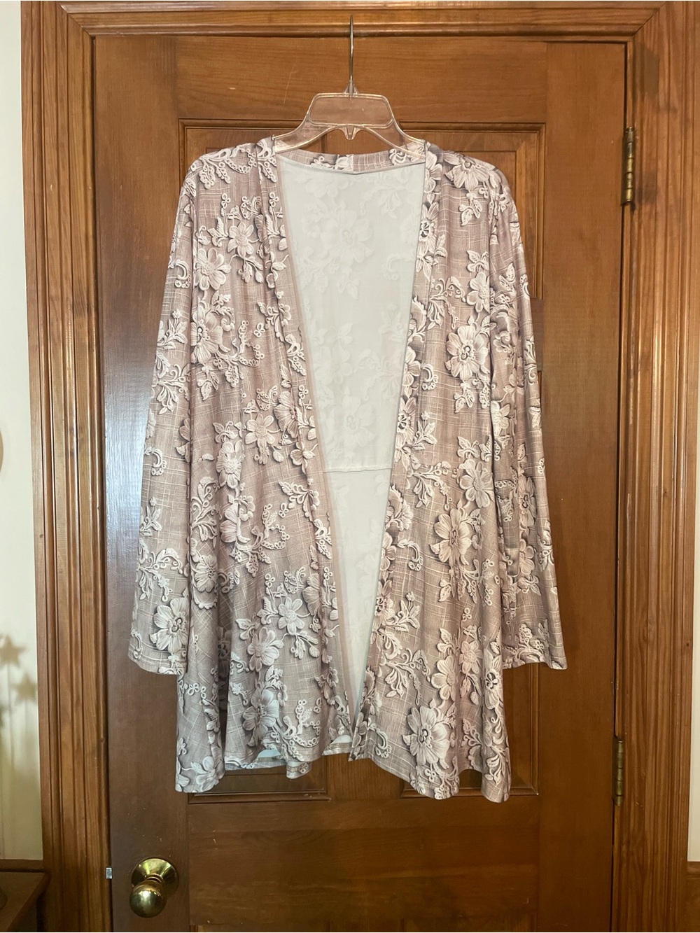 Cream/Tan Women’s Lightweight Floral Print Open-Front Women's Cardigan XXL